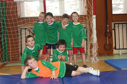 Turnaj 1. t��d ro�novsk�ch �kol v h�zen�